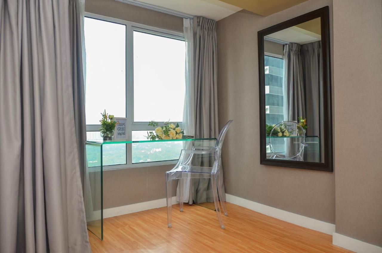 Oasis Regency @ Fort Victoria Bgc Taguig Eksteriør bilde