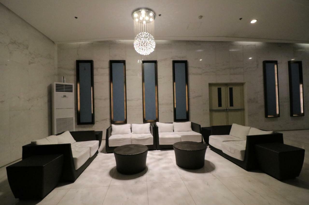 Oasis Regency @ Fort Victoria Bgc Taguig Eksteriør bilde